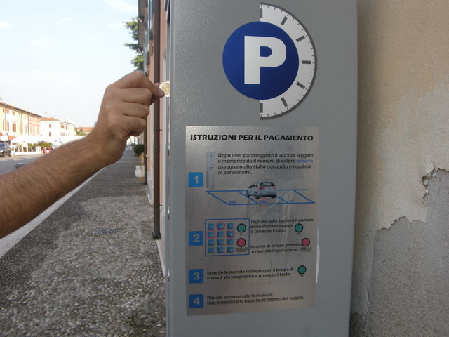 Parcheggi in zona Stazione – informazioni e moduli per chiedere o rinnovare i pass