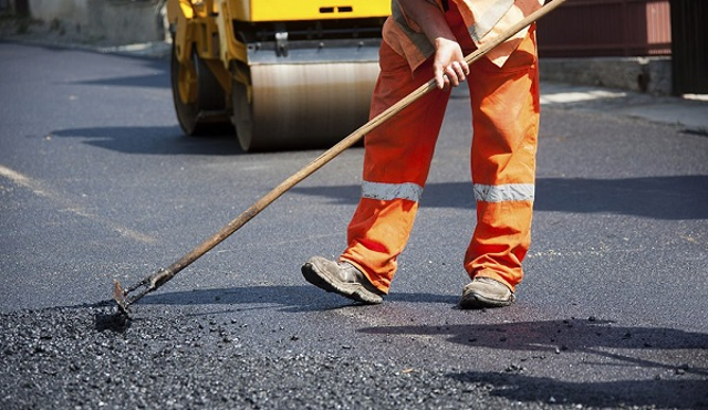 Via Milano e via Maestri del Lavoro, due interventi di manutenzione straordinaria